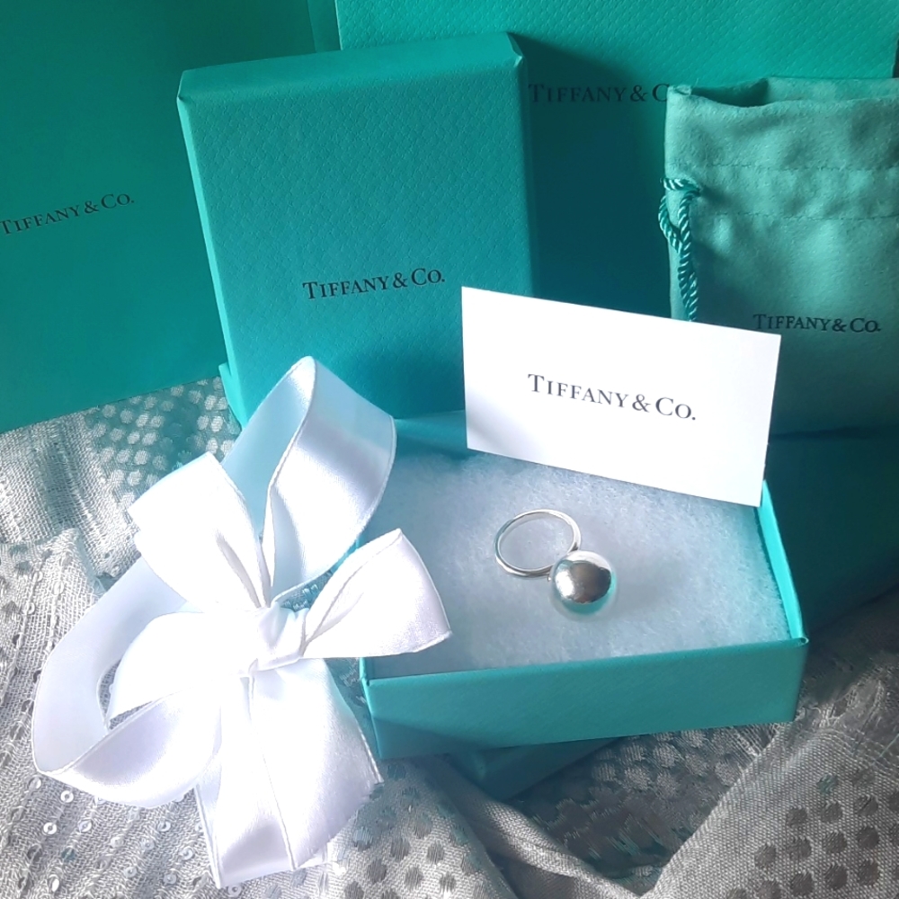 Tiffany & Co. Ball Ring with Gift Bag & Box Set 🌟 - Picture 10 of 11
